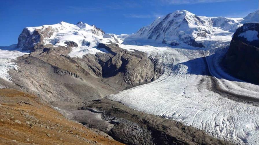 Suiza estudia obtener en el futuro energía hidroeléctrica por el deshielo de sus glaciares