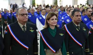 Vicepresidenta llama a nuevos militares adaptarse a la tecnología y ser más críticos