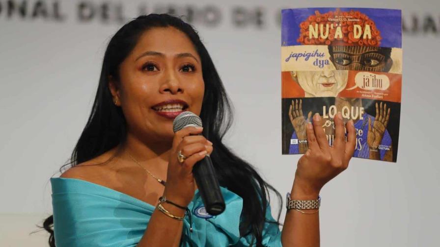 Actriz mexicana Yalitza Aparicio pide en la FIL apoyar proyectos de comunidades indígenas