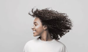 ¿Cabello rizo? Elige el corte que más favorece a tu morfología