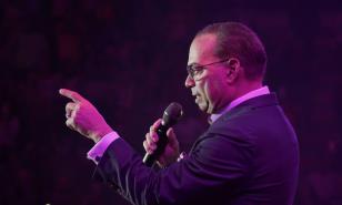 Gilberto Santa Rosa, auténtico y magistral en el cierre de su gira en Quisqueya