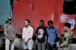 Detienen camionero que transportaba dos indocumentados haitianos en Dajabón