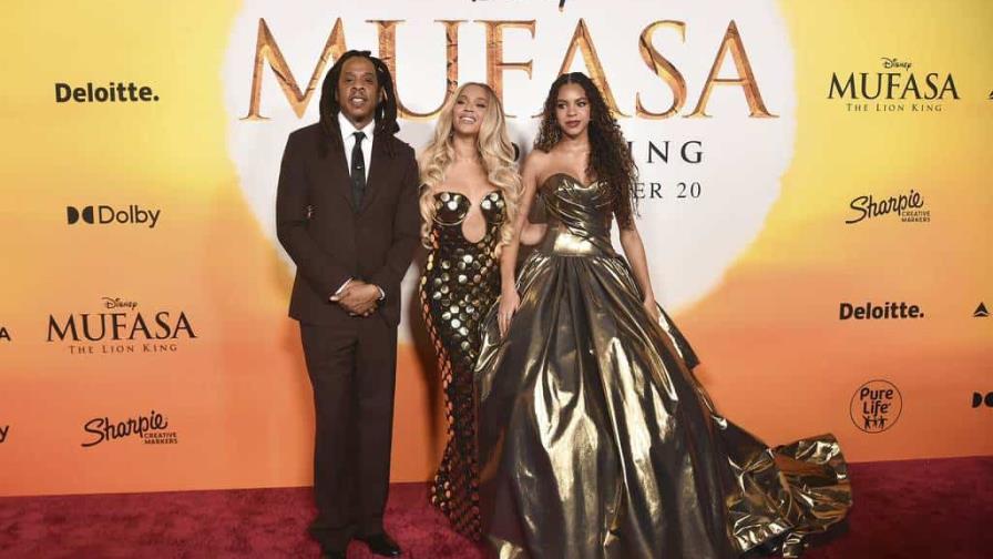 Jay-Z y Beyoncé apoyan a su hija Blue Ivy Carter en el estreno de Mufasa: El Rey León