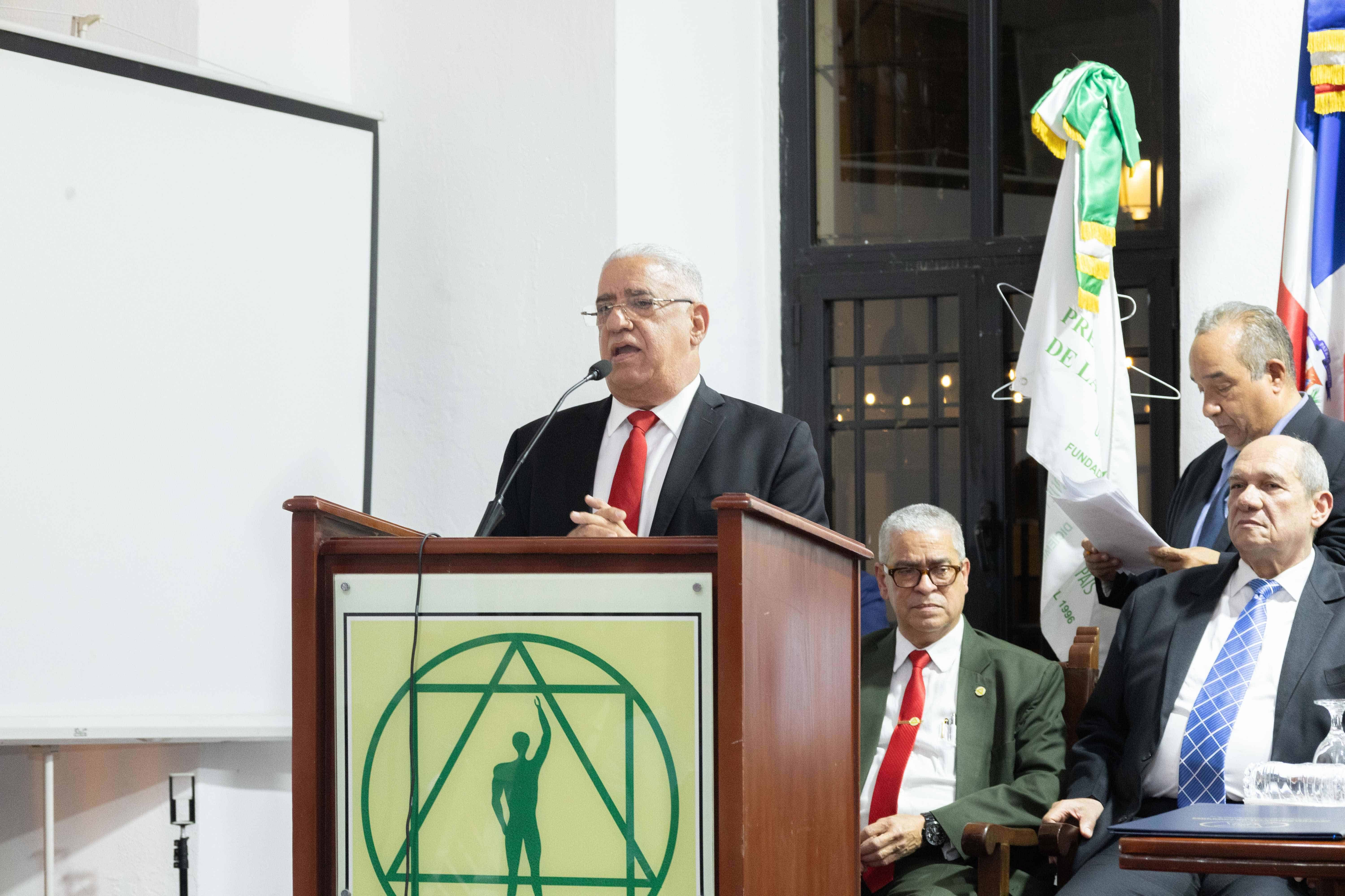 Sergio Solís Taveras.