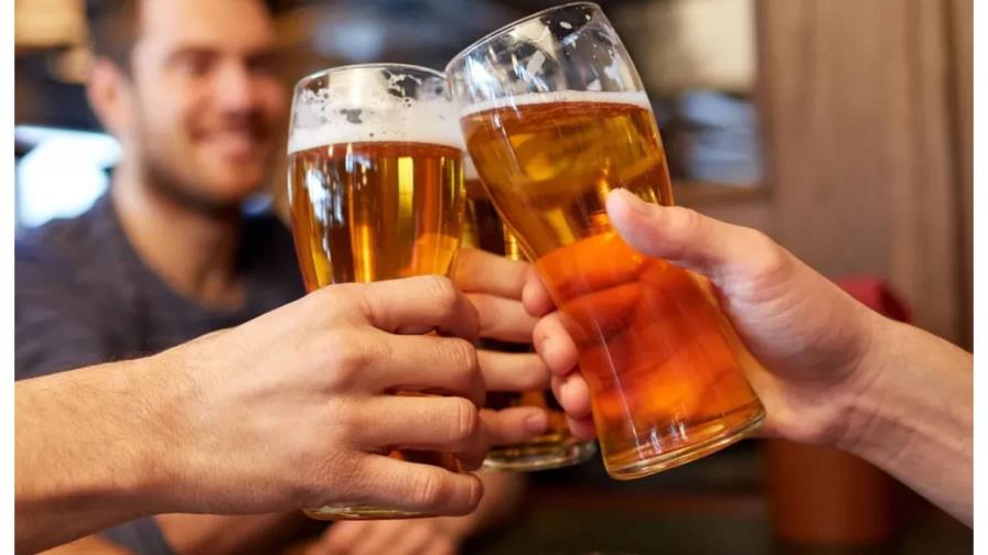 El consumo de alcohol en Estados Unidos cae hasta el 54 %, una cifra récord
