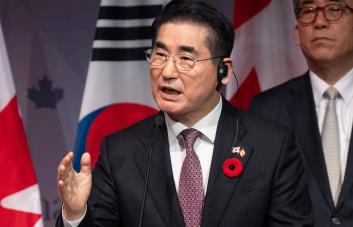 Exministro de Defensa surcoreano intenta suicidarse tras ser detenido