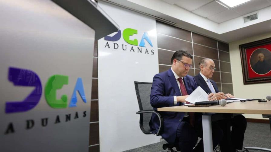 Aduanas y la ONEC firman acuerdo para combatir la competencia desleal