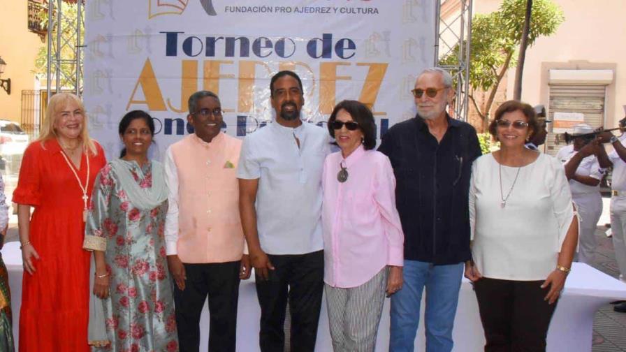 Entregan premios a los ganadores del XIII Torneo de Ajedrez Conde Peatonal