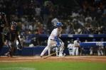 Jonrón de Fitzgerald rompe empate en el sexto y Licey prolonga la agonía del Escogido al ganar 5-2