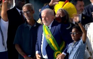 Lula da Silva fue operado de emergencia de una hemorragia cerebral