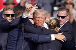 Trump atribuye el intento de asesinato que sufrió en 2024 a un complot de los demócratas Trump atribuye el intento de asesinato que sufrió en 2024 a un complot de los demócratas