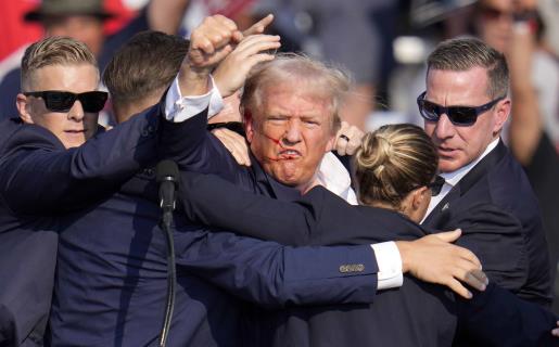Fallece un hombre que result&oacute; herido en el intento de asesinato contra Trump en 2024