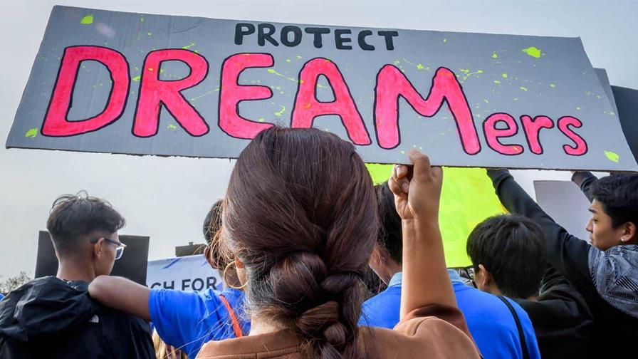 Cerca de 10 millones de inmigrantes hispanos en situación irregular en EE. UU.
