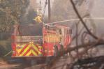 Casas carbonizadas y miles de evacuados por feroz incendio forestal en Malibú Casas carbonizadas y miles de evacuados por feroz incendio forestal en Malibú