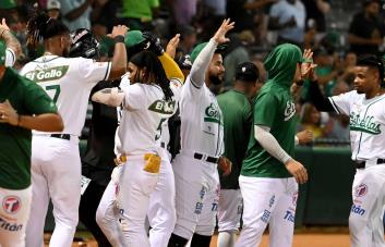 Recta final: Águilas y Licey con más partidos en la ruta en el resto de la serie regular de LIDOM