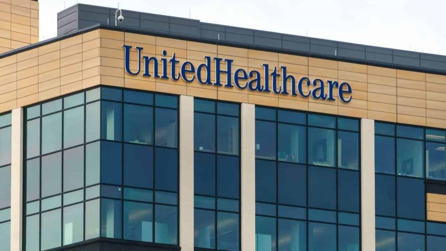 Las acciones de UnitedHealth caen un 5 %, tras conocerse detalles de manifiesto de Mangione