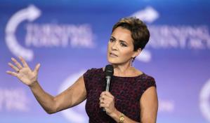 Trump designa a Kari Lake como directora de VOA; nombra embajadores para Argentina y Colombia