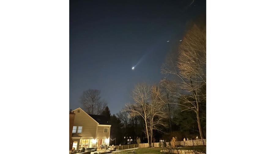 Senador de EE.UU. sobre drones misteriosos en NJ: deben ser “derribados, si es necesario” Senador de EE.UU. sobre drones misteriosos en NJ: deben ser “derribados, si es necesario”