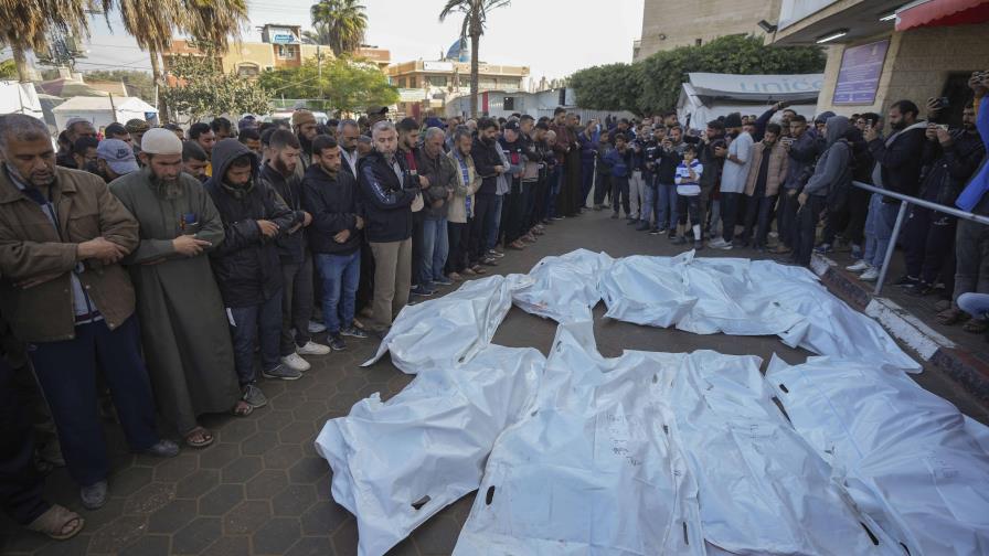 Ataque israelí en Gaza central mata a por lo menos 25 personas