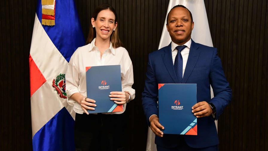 Intrant y Diageo firman acuerdo para reducir accidentes de tránsito con el programa En Contravía