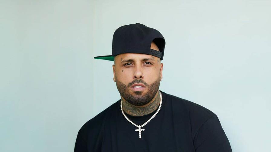 Nicky Jam se presenta en el Mega Bash 2024 en Nueva Jersey ante 17,000 fanáticos