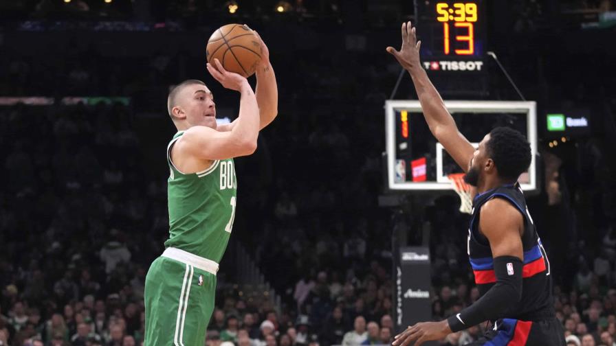 Pritchard anota 27 puntos y 7 triples, llevando a Celtics a su victoria 20 ante Pistons 123-99