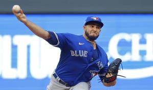 El dominicano Yimi García y los Azulejos finalizan contrato de 15 millones de dólares por 2 años El dominicano Yimi García y los Azulejos finalizan contrato de 15 millones de dólares por 2 años