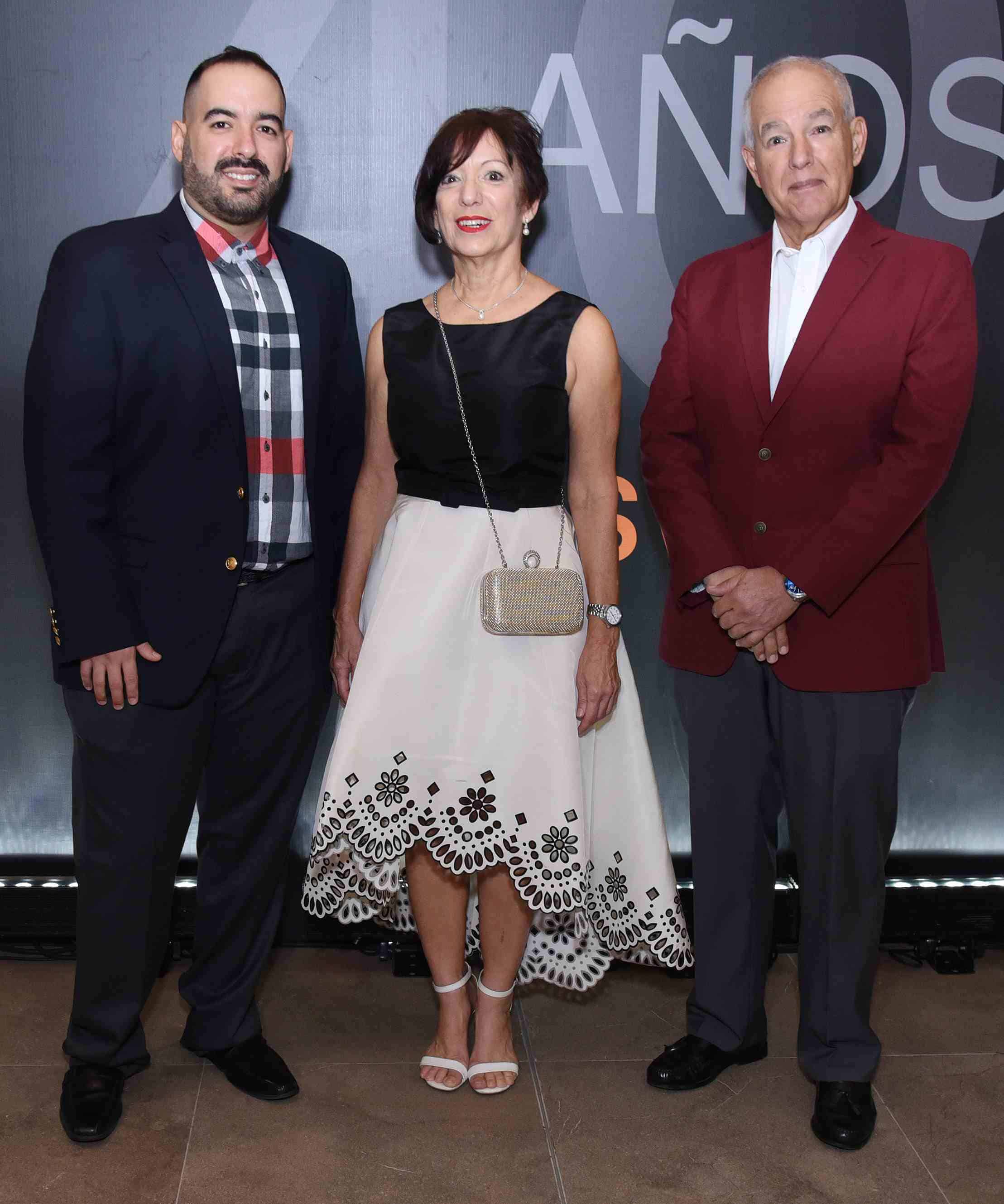 Fernando Santos, Silvia Berges de Santos y Fernando Arturo Santos.