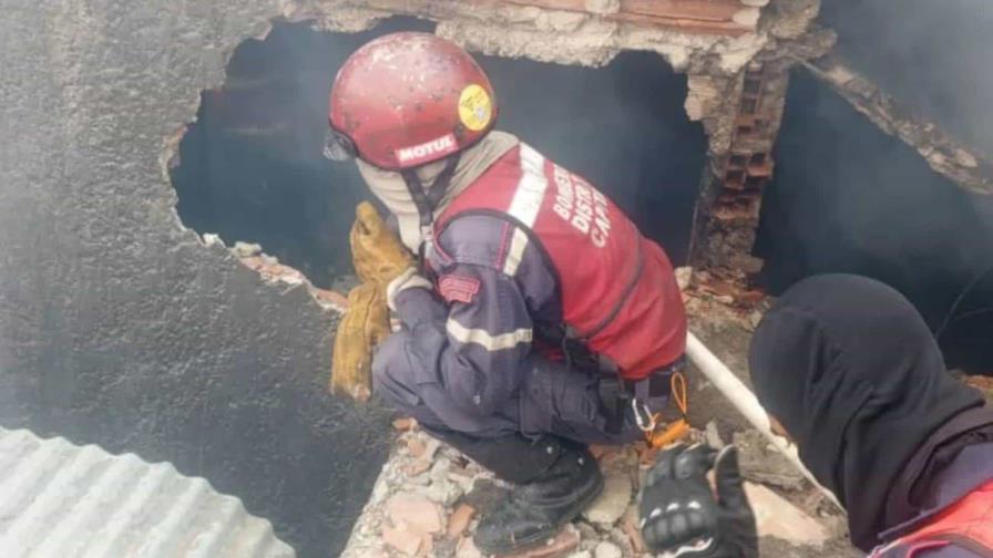 Ocho muertos, incluidos siete niños, por explosión de cilindro de gas en Caracas