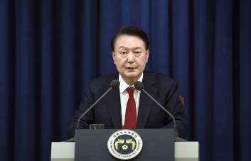 Las autoridades detienen al presidente surcoreano Yoon Suk-yeol