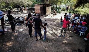 Madre de los niños que murieron calcinados en San Cristóbal está detenida