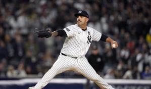 Yankees adquieren a cerrador Williams de Cerveceros, por Cortés y Durbin Yankees adquieren a cerrador Williams de Cerveceros, por Cortés y Durbin