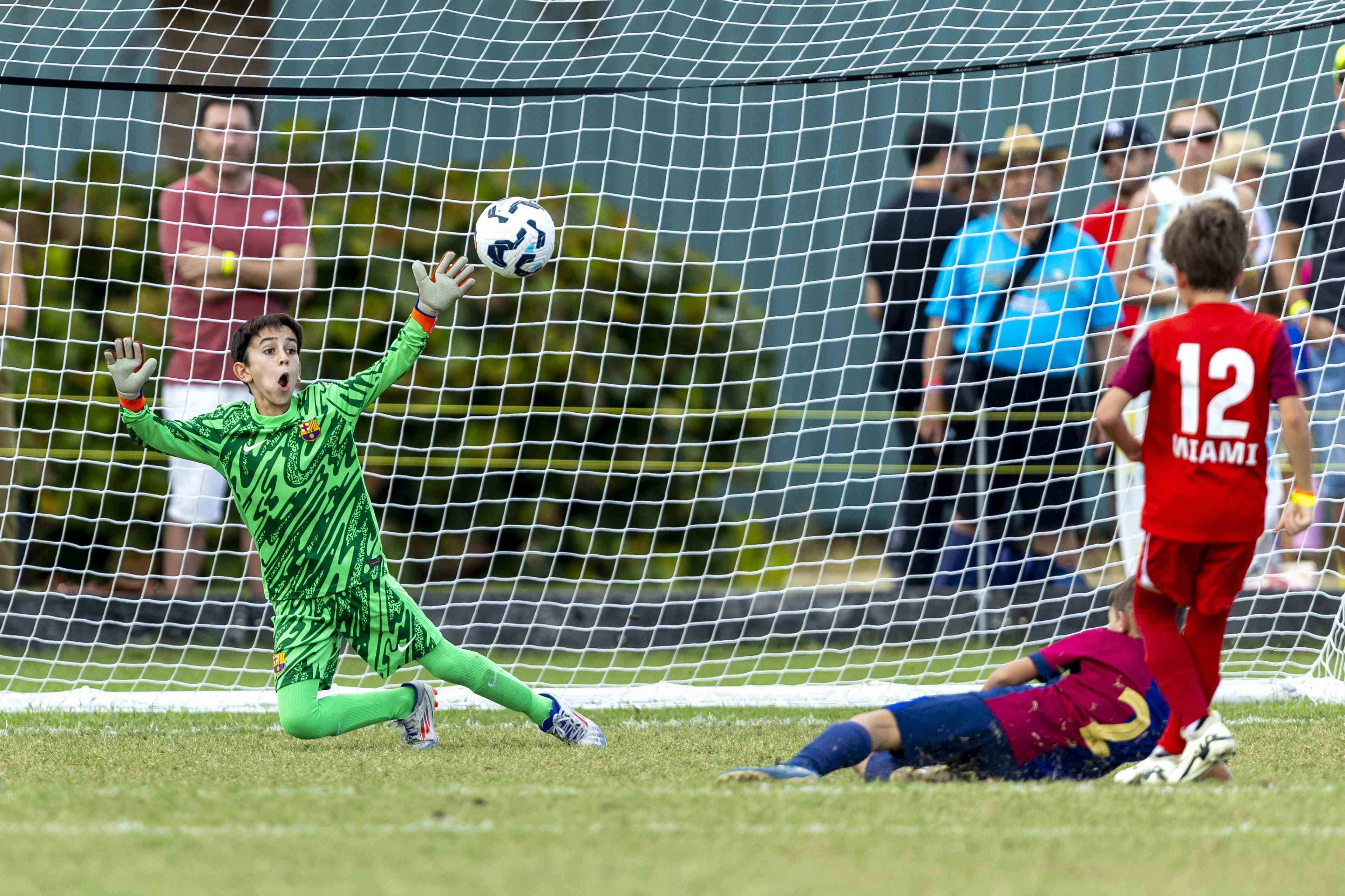 Niños con edades comprendidas entre los 8 y 15 años participaron en la VI edición de la Barça Academy Cup Las Américas.