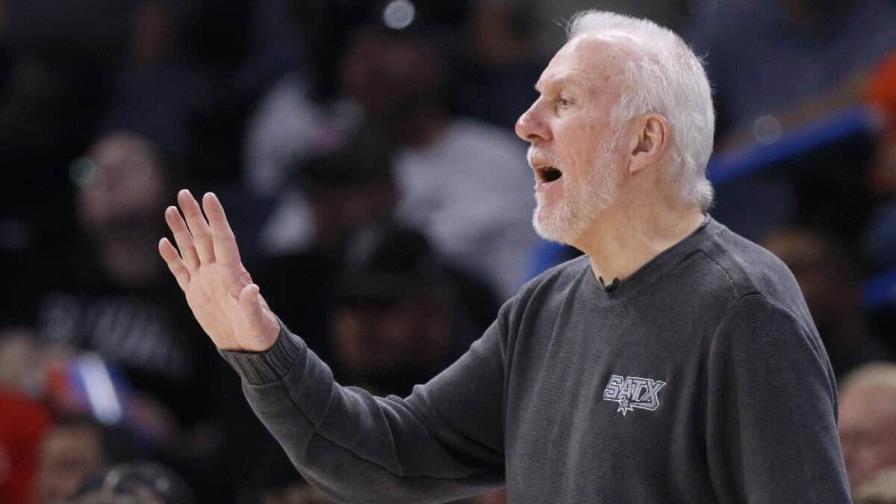 Gregg Popovich, entrenador de Spurs, desea volver al banquillo tras derrame cerebral