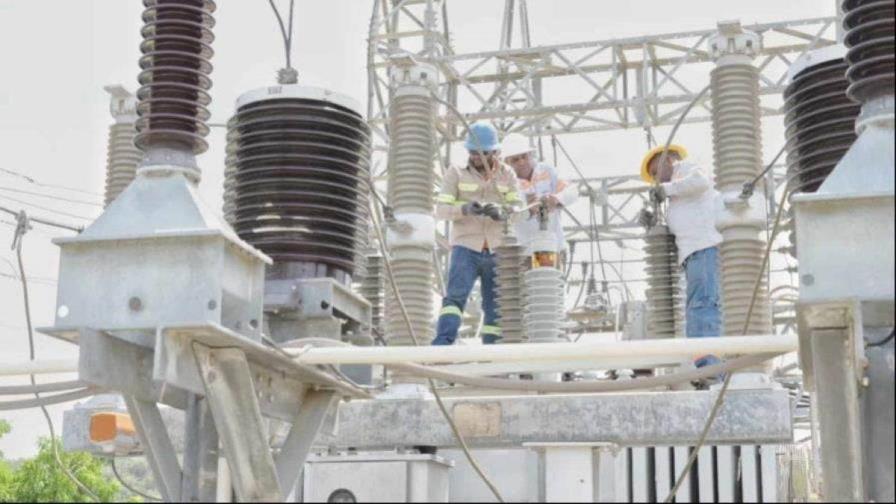 Las EDE pagaron energía más cara por subida del fueloil