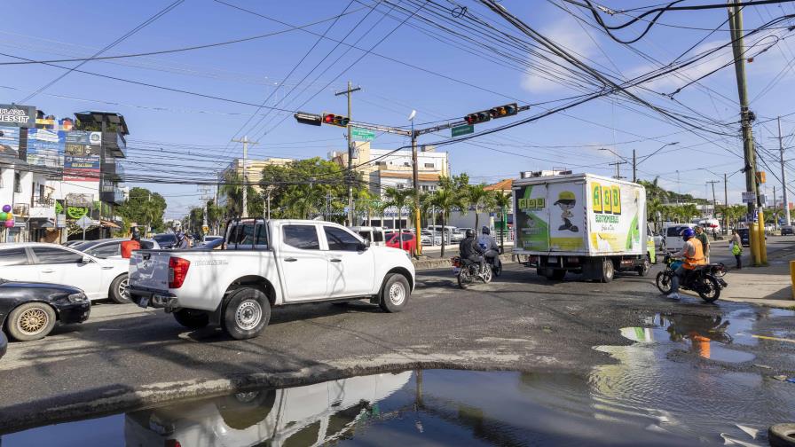 Conflictos viales en Santo Domingo Este: puntos críticos en la carretera Mella y Charles de Gaulle