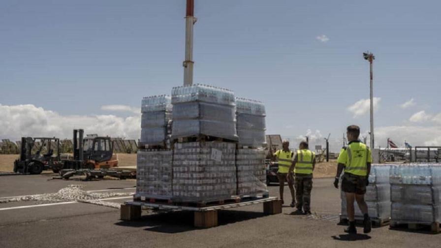 Ciclón Chido: la falta de agua en la isla francesa de Mayotte hace temer el regreso del cólera