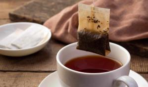 Las bolsitas de té comerciales liberan millones de microplásticos durante su uso