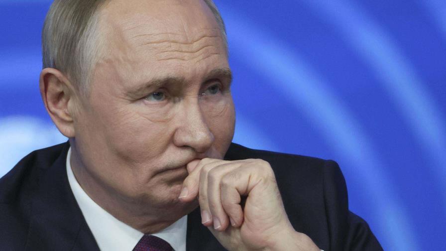 Putin niega que el derrocamiento de Asad suponga la derrota de Rusia en Siria