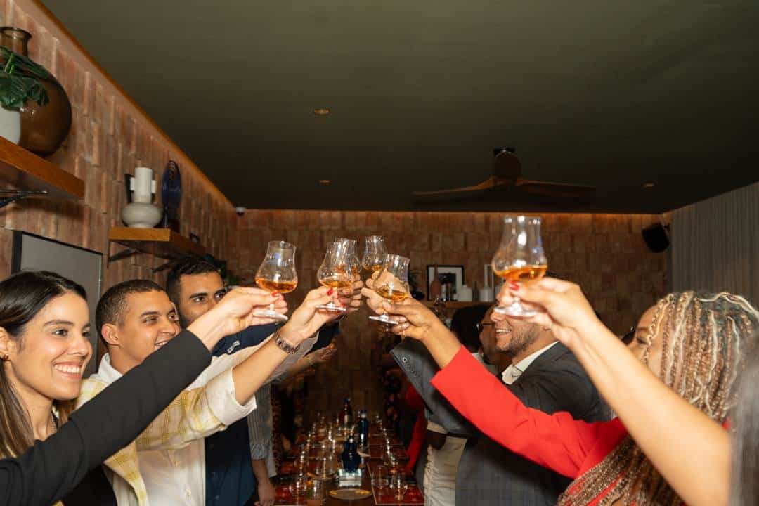 Brindis realizado durante la velada.