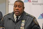 Dimite el jefe de la Policía de Nueva York acusado de exigir sexo a una subordinada Dimite el jefe de la Policía de Nueva York acusado de exigir sexo a una subordinada