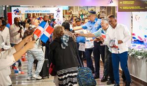 Gobierno aumenta a 5,500 dólares la gracia navideña para la diáspora traer regalos