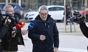 Raphael sigue hospitalizado, pero estable, a la espera de más pruebas 