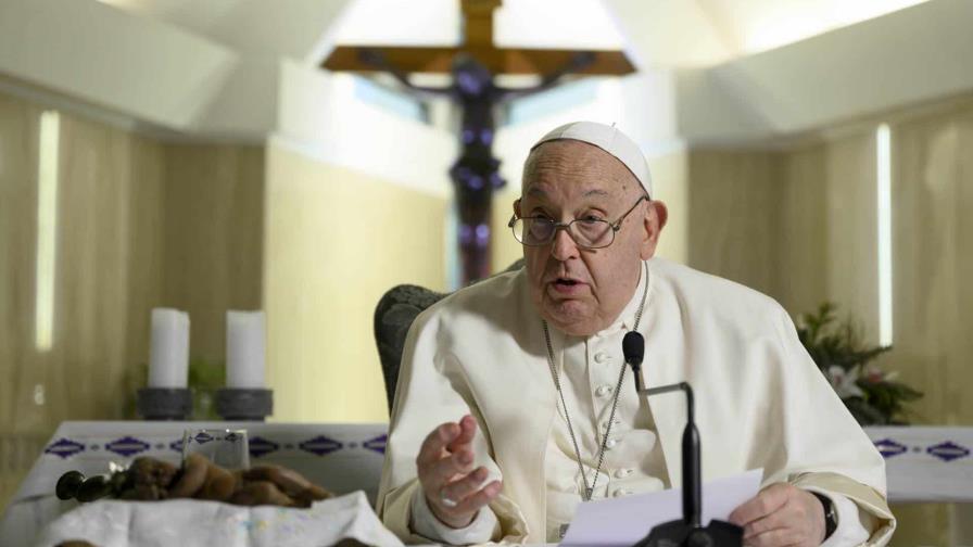 El papa pide proteger la naturaleza de las explotaciones codiciosas en mensaje a Brasil