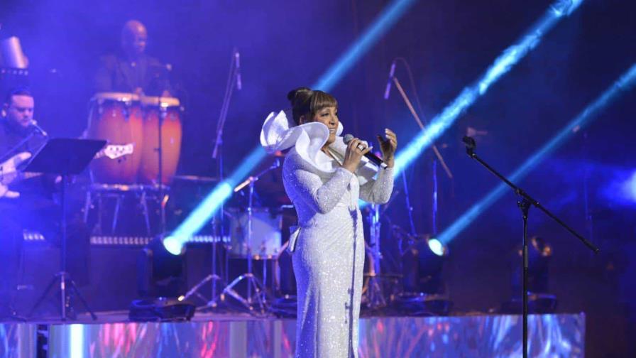 Milly Quezada enciende el Gran Teatro del Cibao con su concierto "Más Dominicana"