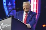 Para Trump, es "el centro del universo": Mar-a-Lago es un imán para quienes buscan influencia Para Trump, es "el centro del universo": Mar-a-Lago es un imán para quienes buscan influencia