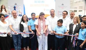 Raquel Peña inaugura junto al INEFI polideportivo en Santiago reafirmando compromiso con el deporte