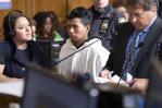 Hombre acusado de prenderle fuego a una mujer en el metro de NY comparece en tribunal