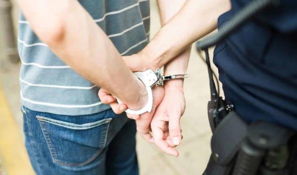 Polic&iacute;a Nacional captura pr&oacute;fugo con alerta roja en La Romana