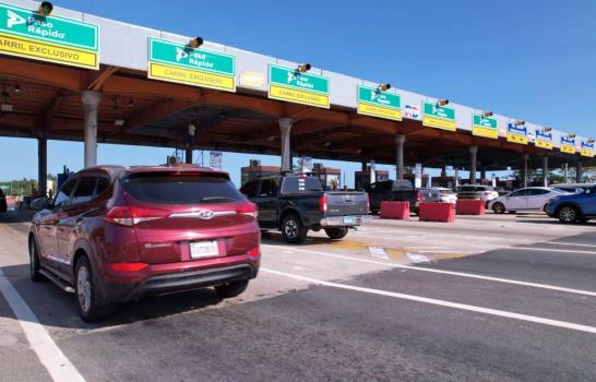 M&aacute;s de 2.3 millones de veh&iacute;culos transitaron por peajes durante Nochebuena y Navidad 2025